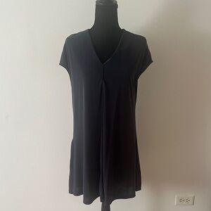 Francesca's Collections Black Tunic Top